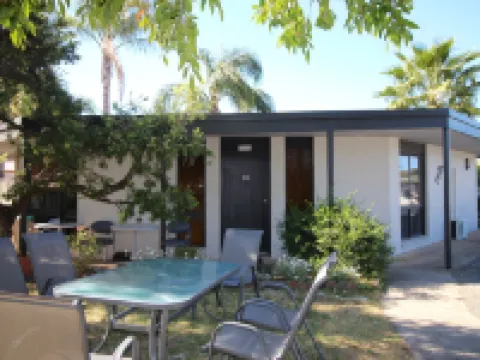 Cobram Colonial Motor Inn Hotels in Cobram