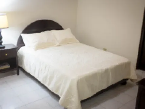 拉提諾酒店 鄰近Cinta Costera的酒店