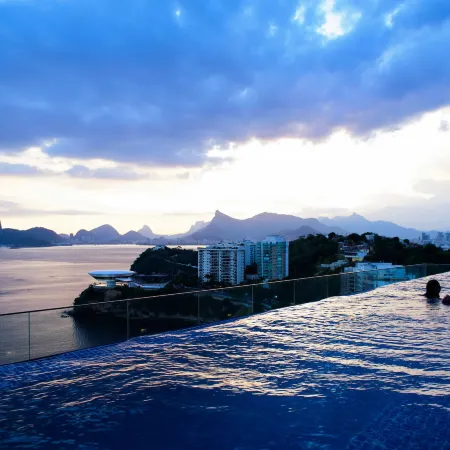 H Niteroi Hotel