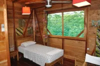 Mucumbli Hotels in Lemba