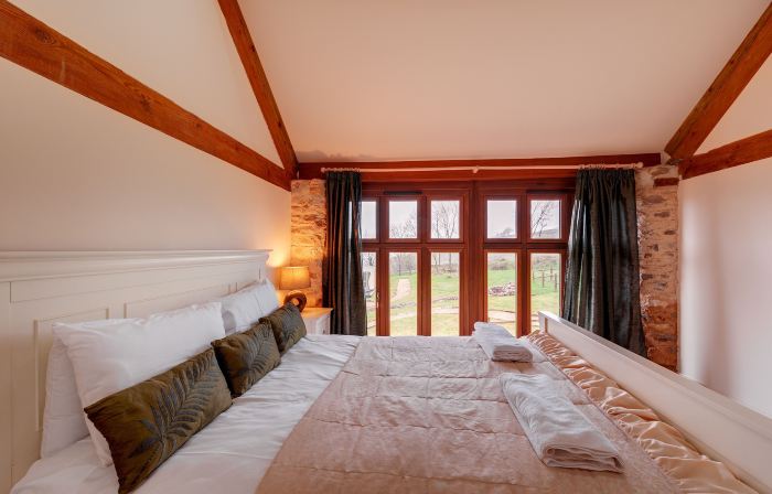 Hills Farm Stays