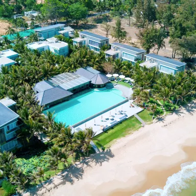 Villa Del Sol Beach Resort & Spa Các khách sạn gần Dino Park Phan Thiết