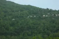 Split-Level House in East Pelion Hotels in Mouresi