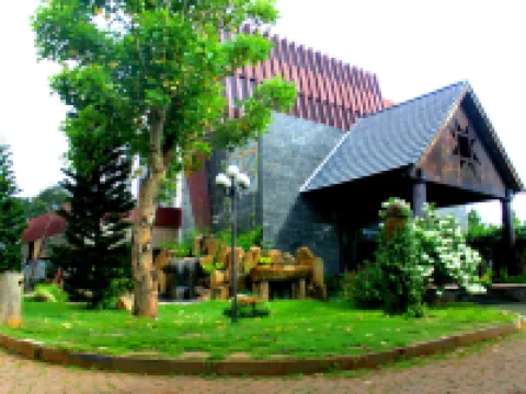 Trung Nguyên Coffee Resort Hotels in Buon Ma Thuot