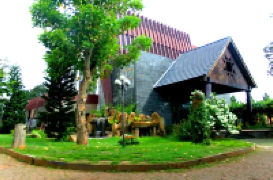 Trung Nguyên Coffee Resort Hotels near The World Coffee Museum