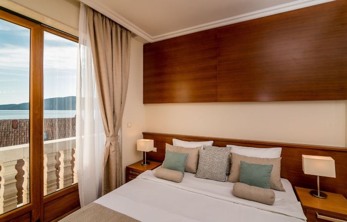 Hedera Residences - Kumbor