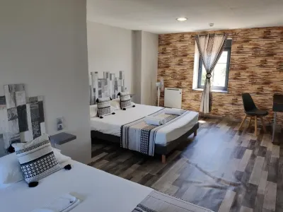 Les Voyageurs Hotels in Vogüé