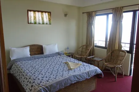 Hotel Nagarkot Holiday Inn