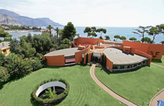 Hôtel Vacances Bleues Delcloy Hotels near Villa Ephrussi de Rothschild