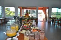 Riviera Capitólio Hotel - breakfast