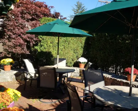 Crescent Suites Hotel Hotels in Waltham