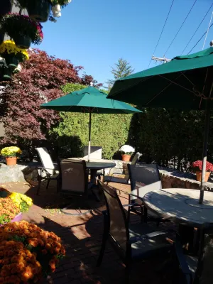 Crescent Suites Hotel Hotels in Waltham