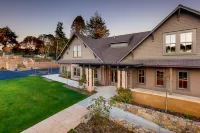Noyo Harbor Inn Hotel di Fort Bragg