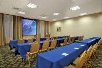 Hampton Inn & Suites Rockville Centre Hotels in Freeport