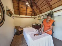 Nyati Safari Lodge - spa