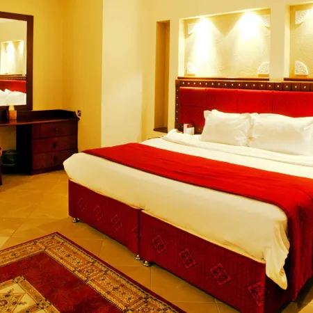 Al Liwan Suites