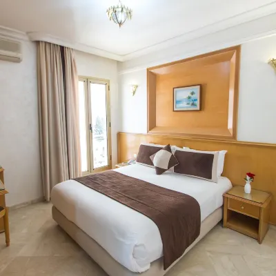 Zahrat Al Jabal Hotels near Fés