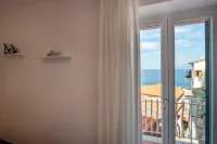 Caruso Sea View - con vista montagne