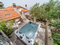 Stone House Blaca Hotele w: Blato