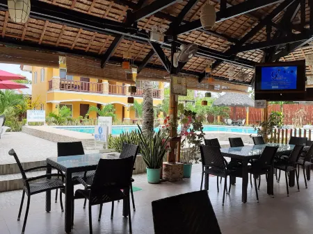 Slam's Garden Dive Resort