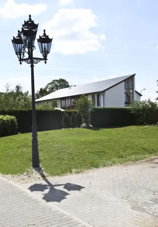 Country Inn Suitenhotel Отели рядом с достопримечательностью «Märkischer Golfclub Potsdam»