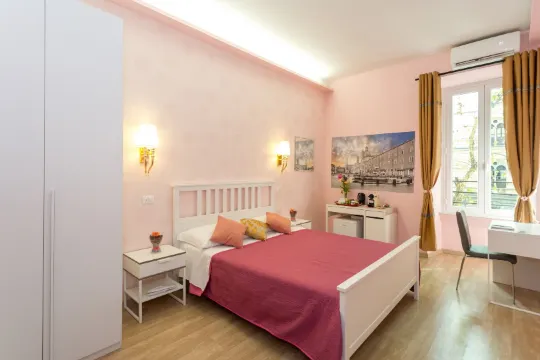 BQ House Milizie Luxury Rooms