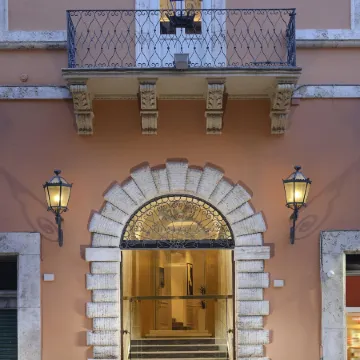 Locanda Della Posta, Etruria Collection