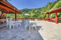 Velinn Feiticeira Praia Hotel Hotel di Ilhabela