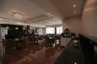 Hotel Starton am Ingolstadt Village - Breakfast