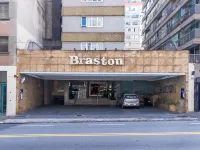 布拉斯頓奧古斯塔旅館 西金諾普利斯附近的飯店
