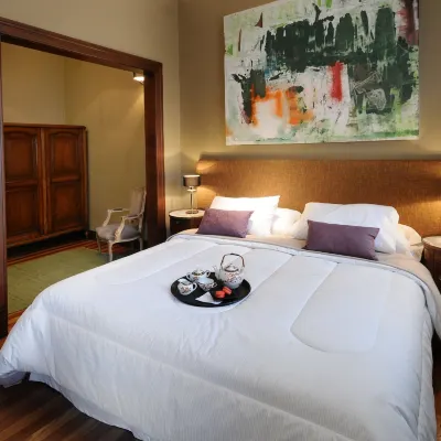 Casa Umare Hotels near Medrano Subway Station