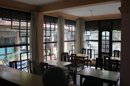 Om Tara Guest House Pvt Ltd