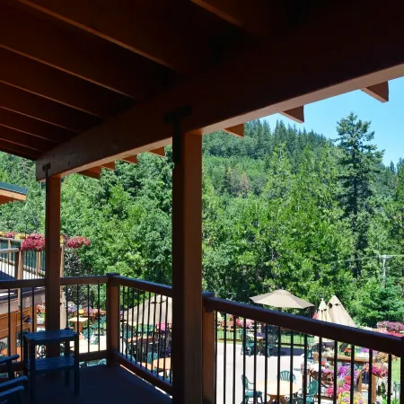 Callahan's Mountain Lodge