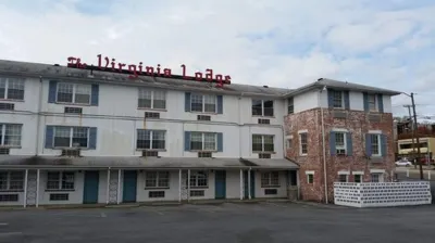 เดอะ เวอร์จิเนีย ลอดจ์ โรงแรมใกล้ประภาคาร Jones Point