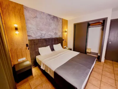 Club Sidar Apart Hotel Hotels near Red Tower