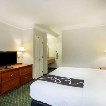 La Quinta Inn & Suites by Wyndham Melbourne Viera