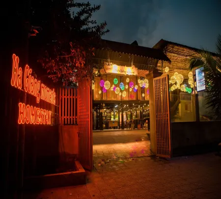 Ha Giang Moments Homestay - Hostel Отели в г. Phu Linh