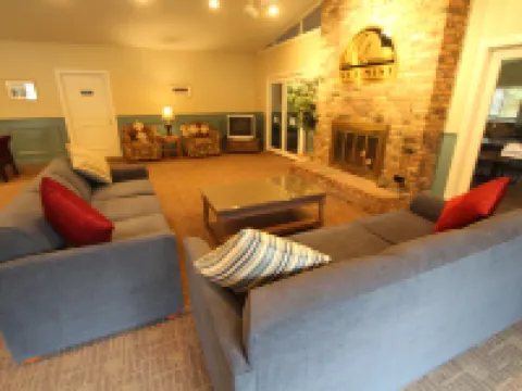 Sea Mist Resort Hotels in Mashpee
