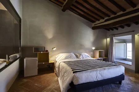 Palazzetto Rosso - Art Hotel