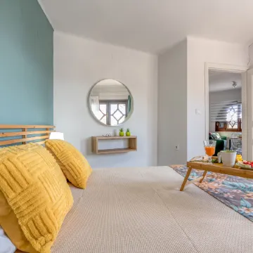 Georgia Vicky Studios & Apartments