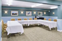 Oceanfront Litchfield Inn