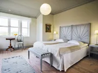 薩爾斯特姆斯加登酒店 圖什比酒店