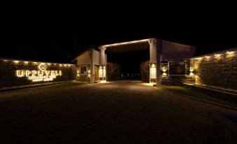 Uppuveli Beach by Dsk