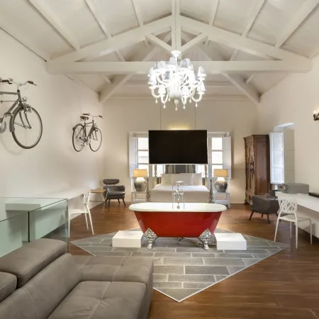 Cagliari Marina Harbour Guest House & Lounge