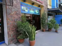 Hidden Pearl Hotel (Janus Luxury Suites) Hoteles en 