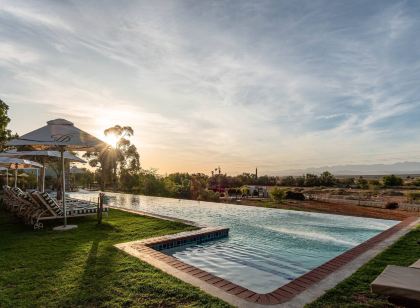 Mooiplaas Guesthouse