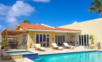 Arubas Bakval Suites