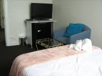 Downtown Backpackers & Accommodation Hotels in 