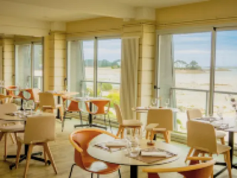 Résidences Valdys Thalasso & Spa de Rockroum Hotels in Roscoff