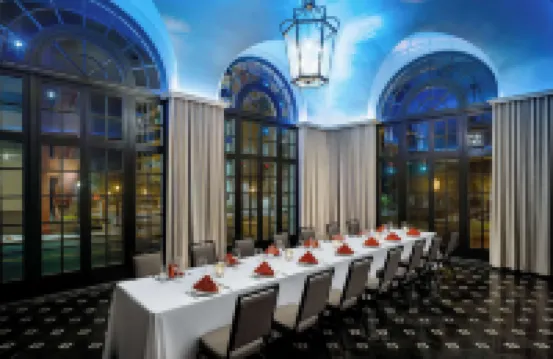 萊克蘭特拉斯酒店，希爾頓啟繽精選